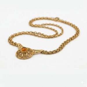 Collar de oro antiguo